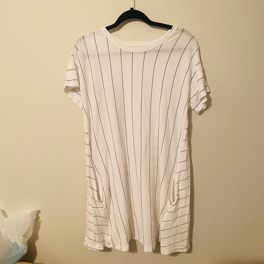 Lou & Grey T-Shirt Dress with Pockets